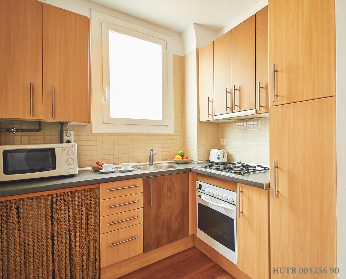Alcam Rizal Apartment Barcelona Exterior photo